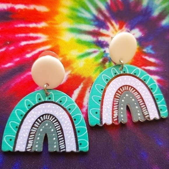 HANDMADE Plastic Acrylic Turquoise Purple Gray Boho Rainbow Earrings - Picture 1 of 8